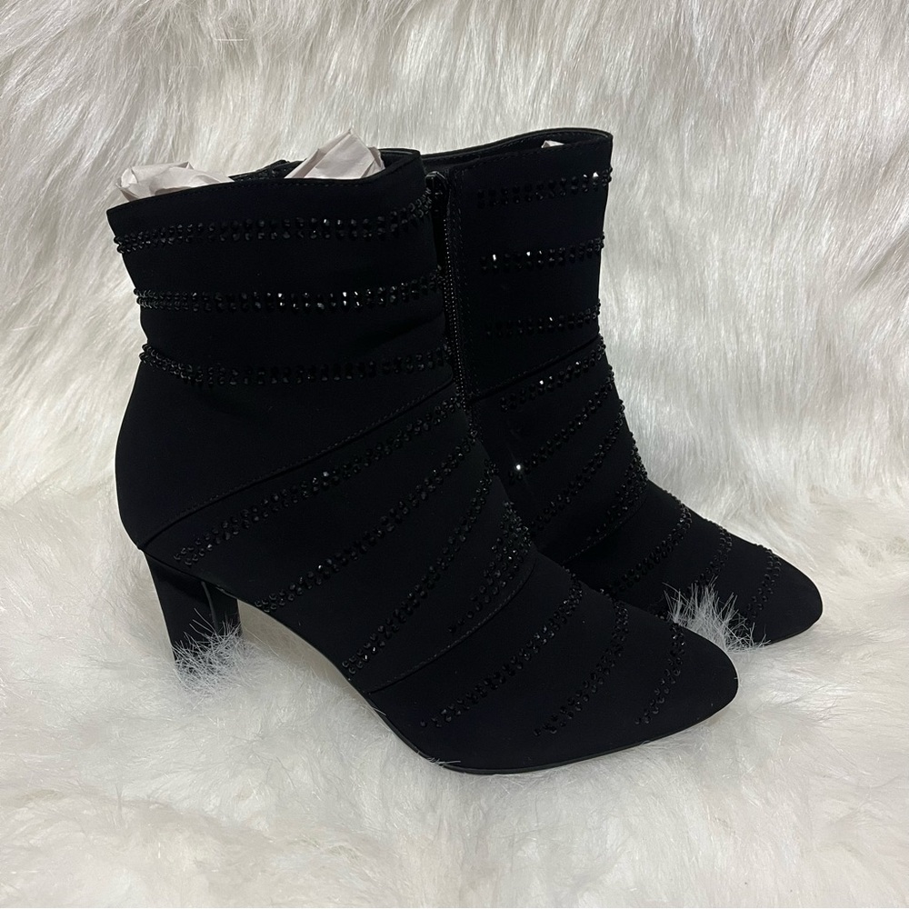 Elegant Black Ankle Boots